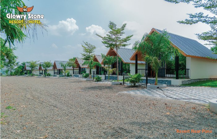 Contact: +91 7066665554 +91 9145557771 Glowry Stone Resort